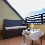 Atico Con Terraza A Pie De Playa