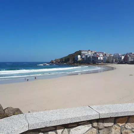 Atico Con Terraza A Pie De Playa *